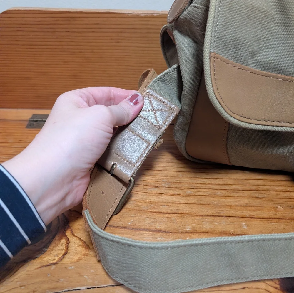L.L.Bean Canvas Leather Field Messenger Bag Khaki Crossbody